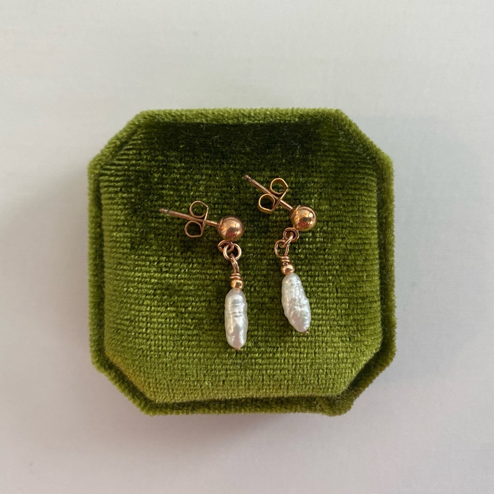 Tiny Freshwater Pearl Earrings - Picture 1 of 2